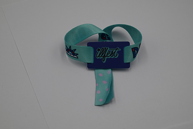 如何做到防復(fù)制門禁卡不會被克?。? alt=